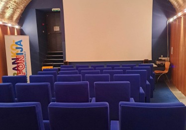 prancuzu-instituto-kino-sale_57_01695885947-e827a35f76edf19c348a62792ea05251.jpg