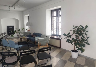 vilniaus-literatu-namai_57_01692691880-b69a7fe2ddc20ce81822599d3eb462d7.jpg